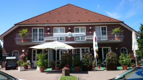 Гостиница Hotel und Restaurant Rabennest am Schweriner See  Рабен-Штейнфельд